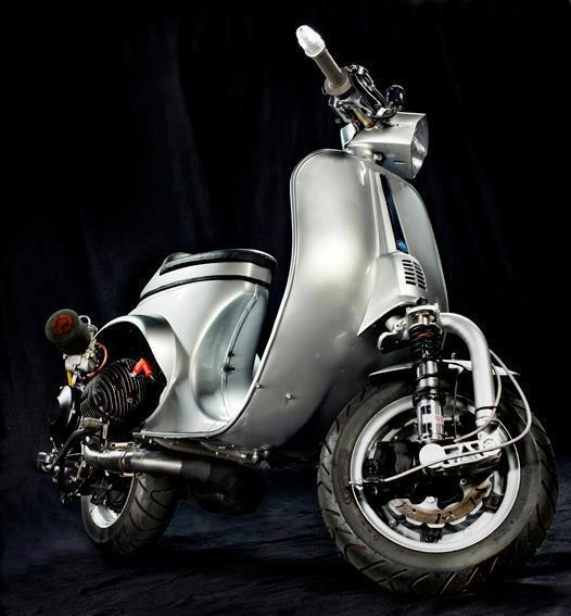 Custom Vespa 2 - Vespa Club Romania